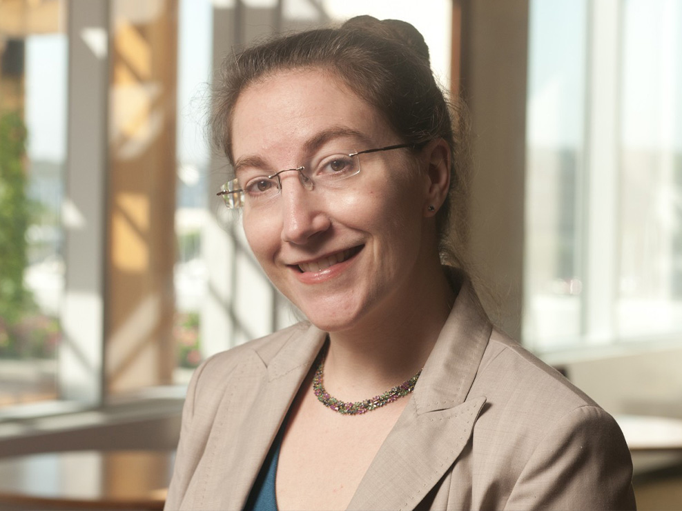 Laura Laberge headshot